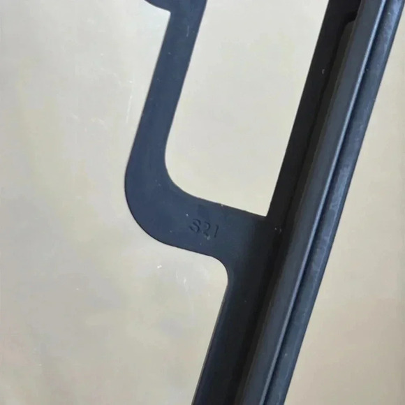 GALAXY S21 Protective case Black - Picture 3 of 6